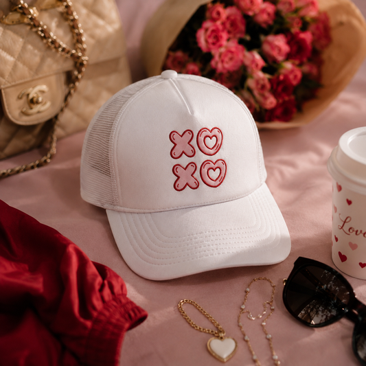 xoxo | LC Elizabeth Original | Embroidered Hat